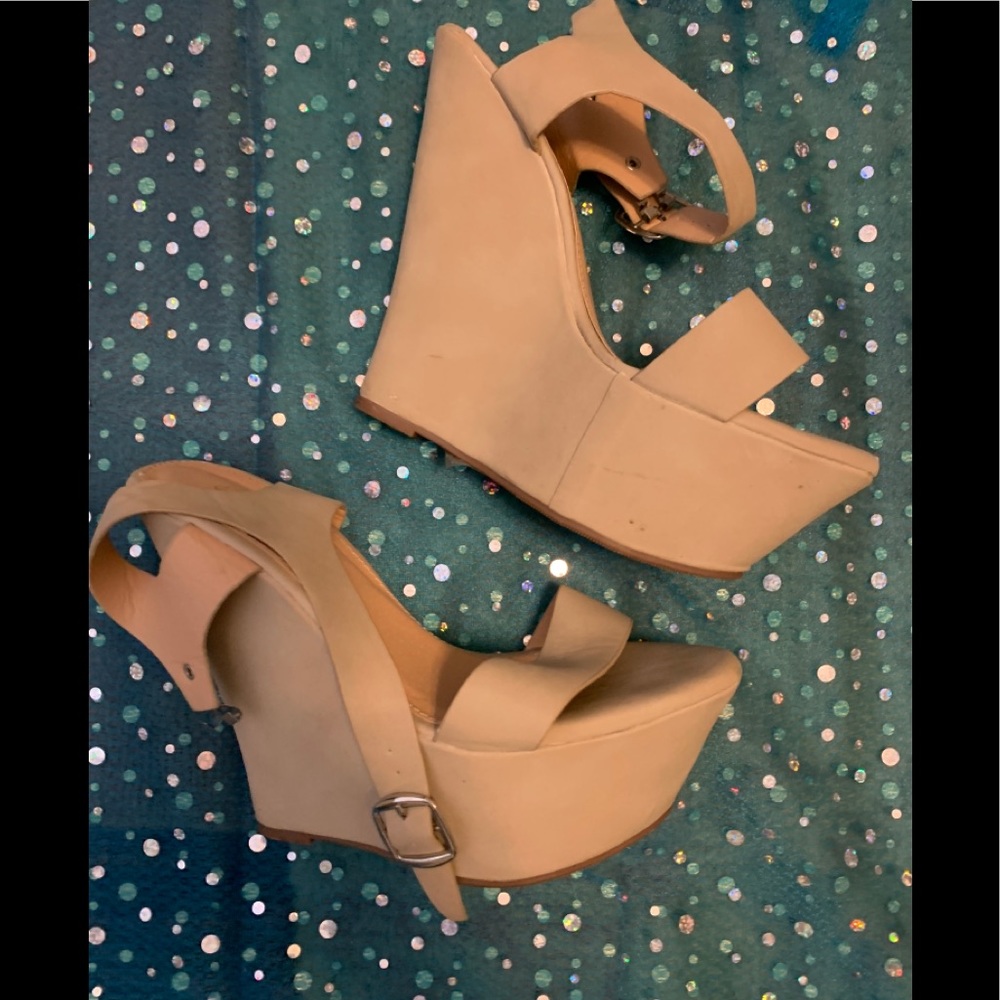 DbDk Fashion cream Wedges